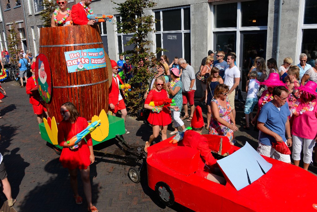 ../Images/Zomercarnaval Noordwijkerhout 070.jpg